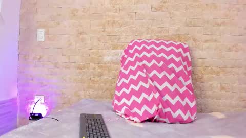 Pocahontas  online show from November 12, 2025, 3:12 pm