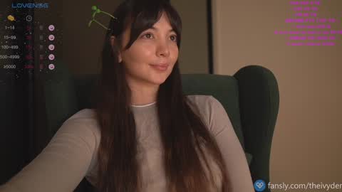 Snapshot of pocahontascb chatting on November 23, 2025, 4:29 pm online show from November 23, 2025, 4:29 pm