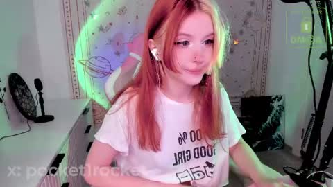 Snapshot of pocketrocket_ chatting on June 18, 2026, 12:44 am pocketrocket_ online show from June 18, 2026, 12:44 am
