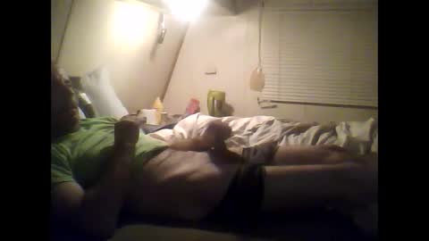 Snapshot of podzimek chatting on February 16, 2025, 4:09 am podzimek online show from February 16, 2025, 4:09 am