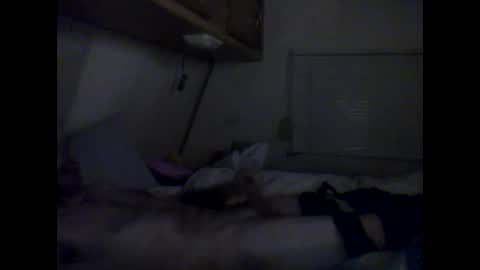 Snapshot of podzimek chatting on February 16, 2025, 10:21 am podzimek online show from February 16, 2025, 10:21 am