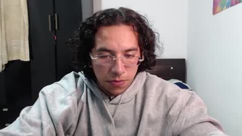 DAVIDJHON online show from January 1, 2025, 5:22 am