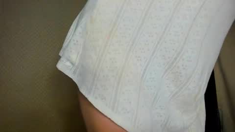 Snapshot of pola_xx chatting on November 8, 2025, 6:29 pm 9pm - 11pm GMT3 online show from November 8, 2025, 6:29 pm