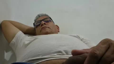 poli online show from November 29, 2025, 6:38 am