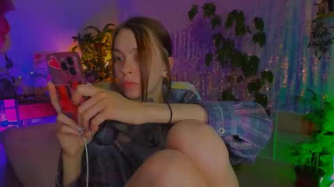 Snapshot of poli__ chatting on May 15, 2026, 7:54 pm Martha online show from May 15, 2026, 7:54 pm