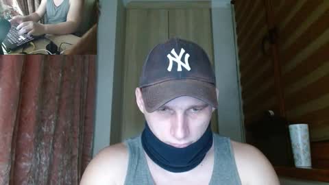 Poliglotjoe2 online show from March 22, 2026, 2:15 am