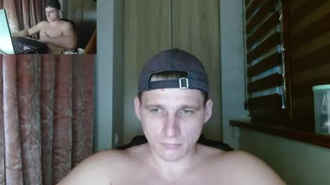 Poliglotjoe2 online show from April 26, 2026, 3:32 pm