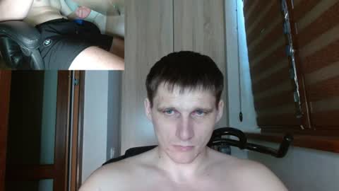 Poliglotjoe2 online show from June 22, 2026, 4:09 am