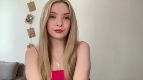 polishangel222 online show from July 19, 2026, 11:47 am