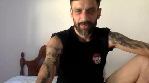 Snapshot of polla101 chatting on June 3, 2026, 9:12 am aquiles online show from June 3, 2026, 9:12 am