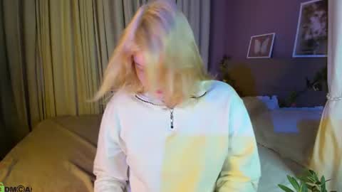 Polly online show from July 27, 2026, 1:12 am