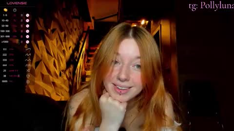 Snapshot of polly_luna chatting on November 16, 2025, 12:33 pm Polly online show from November 16, 2025, 12:33 pm