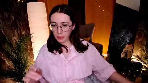 Snapshot of polly_pop_ chatting on July 18, 2026, 9:57 am Polly online show from July 18, 2026, 9:57 am