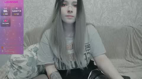 Polly online show from April 10, 2026, 10:47 pm