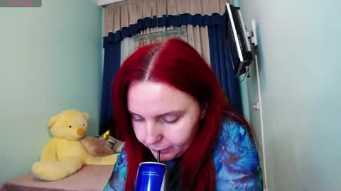 Snapshot of pollygreen chatting on December 22, 2024, 9:00 am Olivia online show from December 22, 2024, 9:00 am