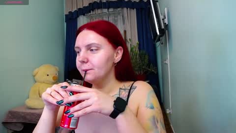 Snapshot of pollygreen chatting on January 3, 2025, 7:16 am Olivia online show from January 3, 2025, 7:16 am