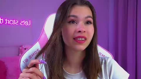 Polly online show from June 28, 2026, 7:31 pm