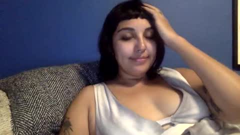 Snapshot of polymamii chatting on February 23, 2026, 2:20 am polymamii online show from February 23, 2026, 2:20 am