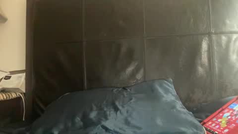 Snapshot of ponchynyc chatting on February 17, 2025, 7:53 pm PONCH online show from February 17, 2025, 7:53 pm