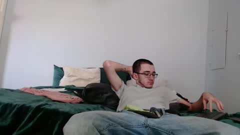 Snapshot of pony2boy chatting on February 11, 2026, 6:13 pm pony2boy online show from February 11, 2026, 6:13 pm