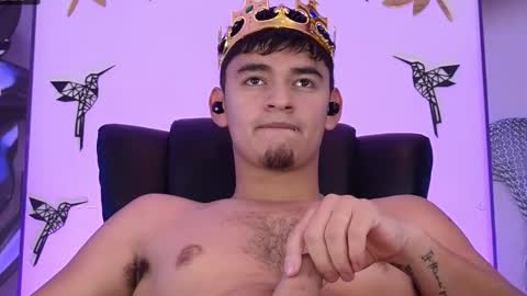    online show from November 12, 2025, 11:25 pm