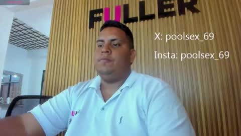 Snapshot of poolsexx_69 chatting on February 26, 2026, 1:15 am poolsexx_69 online show from February 26, 2026, 1:15 am