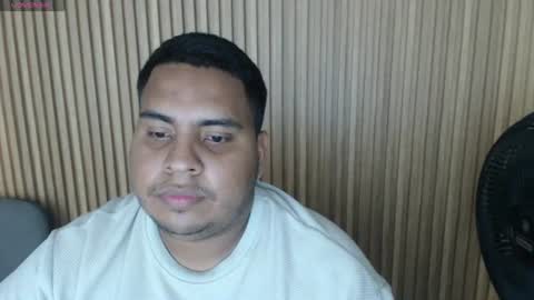 Snapshot of poolsexx_69 chatting on July 2, 2026, 4:40 am poolsexx_69 online show from July 2, 2026, 4:40 am