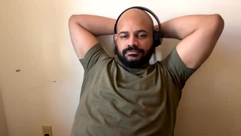 Snapshot of popfizzt chatting on March 12, 2025, 12:47 pm popfizzt online show from March 12, 2025, 12:47 pm