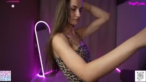 Louise  see you on December 1  at 2200 UTC3 online show from July 26, 2026, 9:05 am