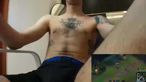Snapshot of popopeye_ chatting on September 17, 2025, 9:16 pm popopeye_ online show from September 17, 2025, 9:16 pm