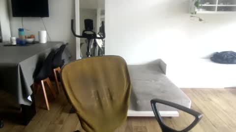 popopo0 online show from October 16, 2025, 3:13 pm