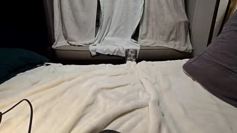 Snapshot of poppunk4life chatting on November 22, 2025, 8:41 pm Kyle online show from November 22, 2025, 8:41 pm