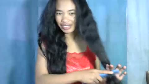 Snapshot of poppy_kelley chatting on May 4, 2026, 4:41 am Lilly online show from May 4, 2026, 4:41 am