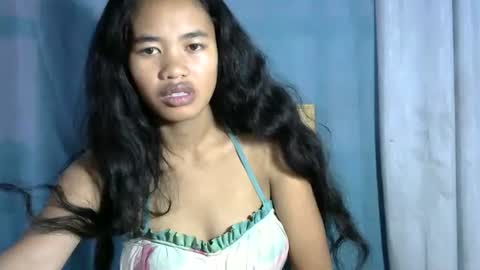 Snapshot of poppy_kelley chatting on May 13, 2026, 3:59 am Lilly online show from May 13, 2026, 3:59 am