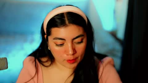 Snapshot of poppykens chatting on May 4, 2026, 11:56 pm Poppy Kensington online show from May 4, 2026, 11:56 pm