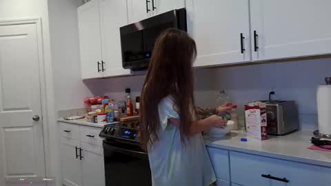 Snapshot of poppyquinn chatting on May 21, 2026, 1:23 am PoppyQuinn online show from May 21, 2026, 1:23 am