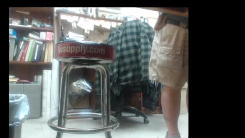 Snapshot of popstarbiker chatting on October 13, 2025, 12:49 pm Pop online show from October 13, 2025, 12:49 pm