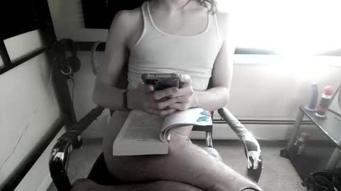 Snapshot of porcelain_tears01 chatting on February 11, 2026, 1:05 pm porcelain_tears01 online show from February 11, 2026, 1:05 pm