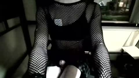 Snapshot of porcelain_tears01 chatting on February 21, 2026, 6:36 am porcelain_tears01 online show from February 21, 2026, 6:36 am