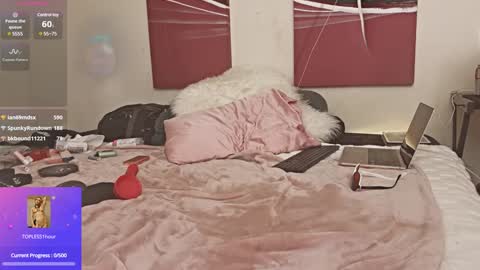 Veronica Ronnie Taylor online show from January 11, 2025, 9:36 am