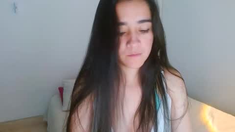 porcelainlux online show from April 18, 2026, 11:49 pm