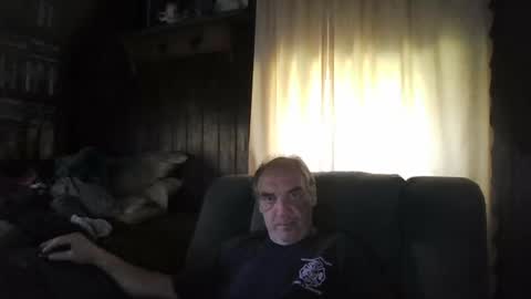 Snapshot of porkingit400 chatting on September 29, 2025, 4:23 pm porkingit400 online show from September 29, 2025, 4:23 pm