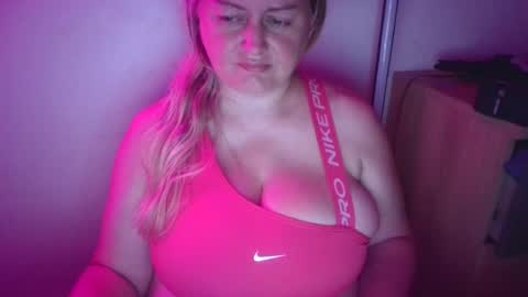 Snapshot of pornbusty chatting on July 9, 2026, 7:07 pm MelissOfficial online show from July 9, 2026, 7:07 pm