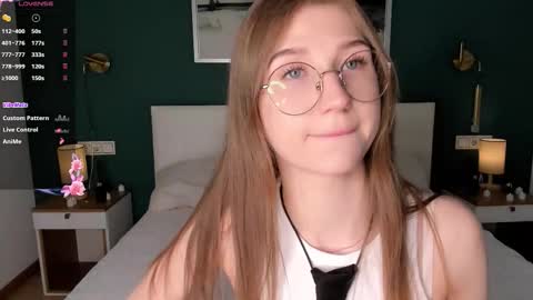 Elizabeth online show from February 27, 2026, 7:14 pm