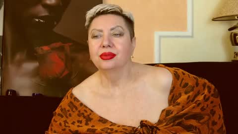 LADY POSH online show from December 14, 2024, 6:35 am