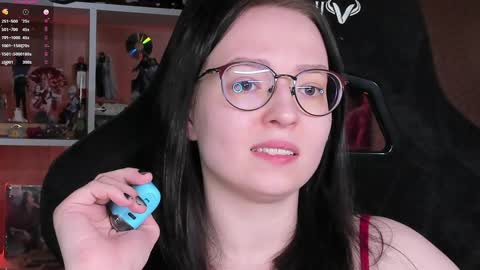 Robyn online show from April 1, 2026, 1:34 pm