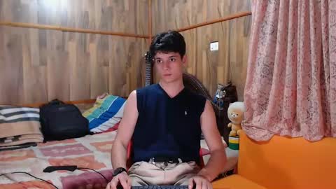 chris independent  online show from February 4, 2025, 5:53 am