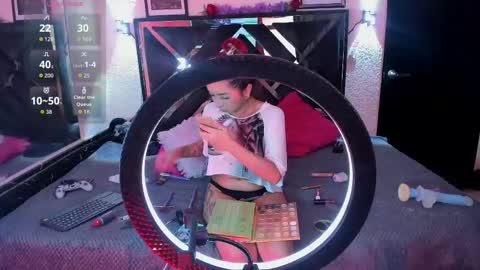 poyson_ivy1 online show from May 30, 2026, 4:09 am