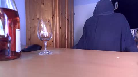 Tom PP online show from November 1, 2025, 3:08 am