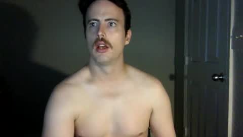 Snapshot of pphoto_95 chatting on January 7, 2025, 12:31 pm Redd online show from January 7, 2025, 12:31 pm